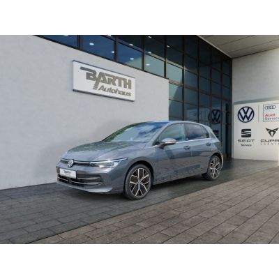 Volkswagen Golf EDITION 50 1.5 eTSI+DSG+PANO+LED+NAVI+AHK+A