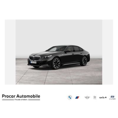 BMW 520d xDrive M Sport HUD PANO RFK NAVI LED DAB