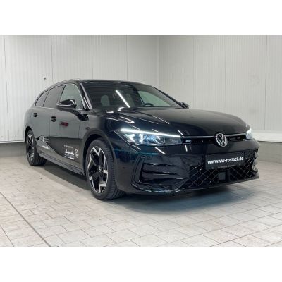 Volkswagen Passat Variant R-line 2.0 TDI DSG AHK NAVI ACC