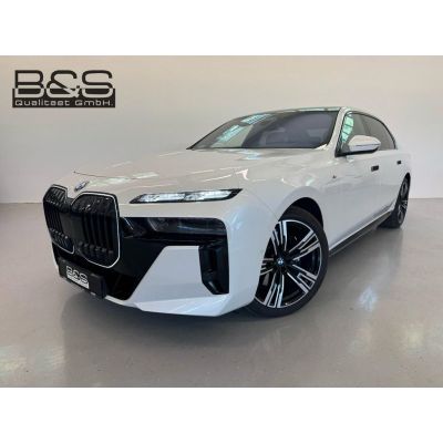 BMW 740d xDrive MSport ACC,HUD,SKYL,BandW,SOFTCL,LUFT.