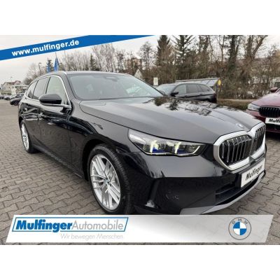 BMW 520d Touring HUD DrivAssProf HarmKard Bluetooth