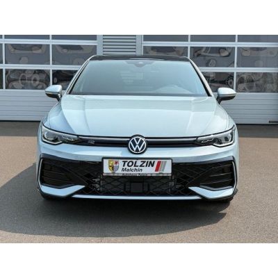 Volkswagen Golf VIII 2.0 TDI R-Line PANO LED