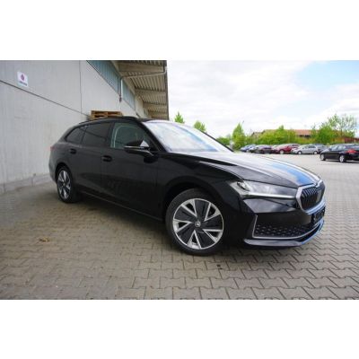 Skoda Superb 2.0TDI Combi DSG Navi ACC 360° Kamera LED