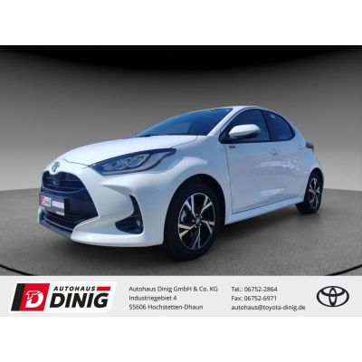 Toyota Yaris Hybrid Teamplayer 1.5 189€ mtl. LED Apple 