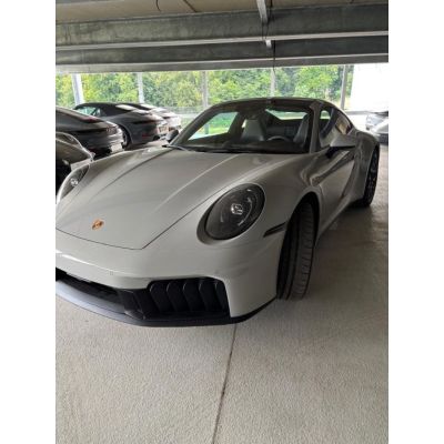 Porsche 911 Carrera 4 GTS Coupe*Lift*HD*Bose*21"*