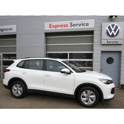 Volkswagen Tiguan 1.5 eTSI DSG /DAB+/Assistenzpaket/PDC v+h
