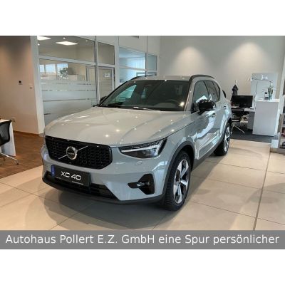 Volvo XC40 B4 Plus Dark 2WD