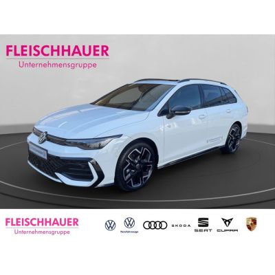 Volkswagen Golf VIII 1,5 l eTSI R-Line HUD El. Panodach Nav