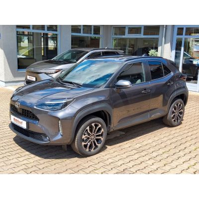 Toyota Yaris Cross 1,5 Hybrid "Team Deutschland"