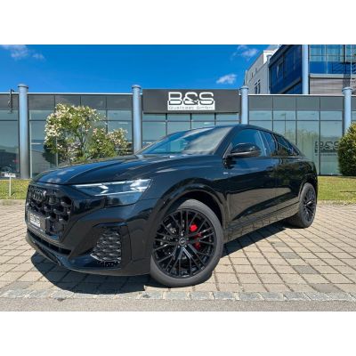 Audi Q8 50TDI quattro ACC,HUD,PANO,BandO,LUFT,AHK,22"