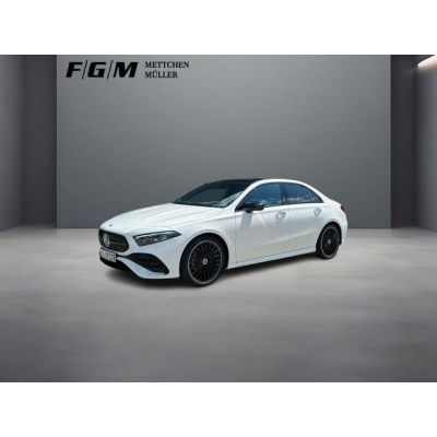 Mercedes-Benz A 200 AMG Line +Wide+MBUX+Pano+LED+AHK+MBeam