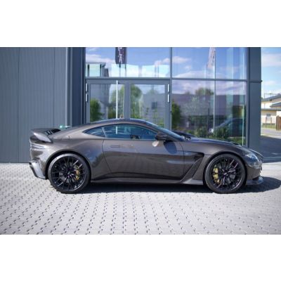 Aston Martin V12 Vantage 4.0 V12 F1