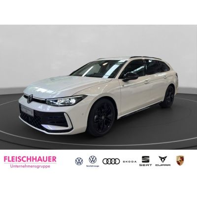 Volkswagen Passat R-LINE 2.0 l TDI LED AHK HUD AREA-VIEW