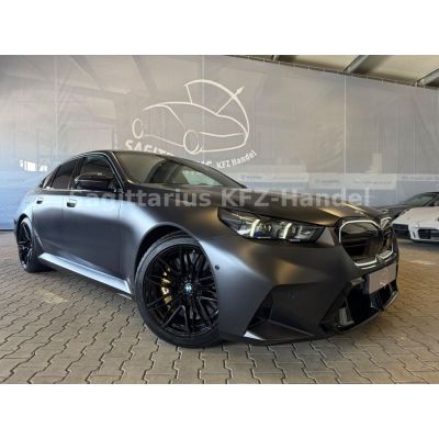 BMW M5 Lim/Ultimate/Frozen Deep/Merino Orange/AHK/21