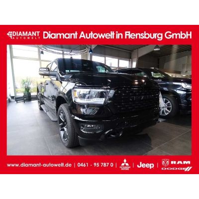 Dodge RAM 1500 eTorque Big Horn Night Edition Crew Cab