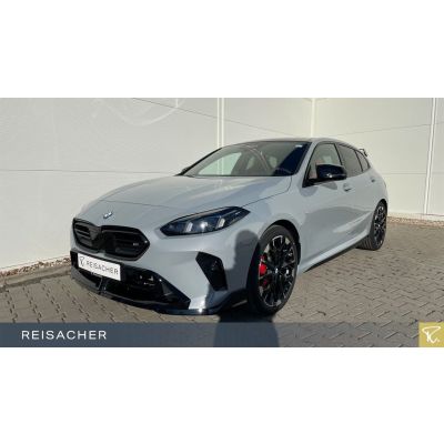 BMW M135 A xDrive M-Sport PRO,el.Sitz+Mem,AHK,DAProf