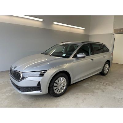 Skoda Octavia Combi Essence DSG AHK+Sitzheizung+App...