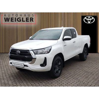 Toyota Hilux 2.8 Extra Cab Comfort 4x4 Navi PDC Safety