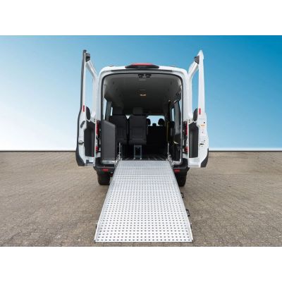 Ford Transit Kombi Rampe Rollstuhl BTW KMP