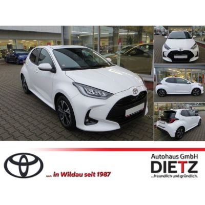 Toyota Yaris 1,5L Teamplayer  *SafetyandComfort Paket*