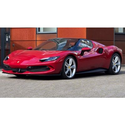 Ferrari 296 GTB, Lift, CarPlay, Radar ACC, SurroundView,