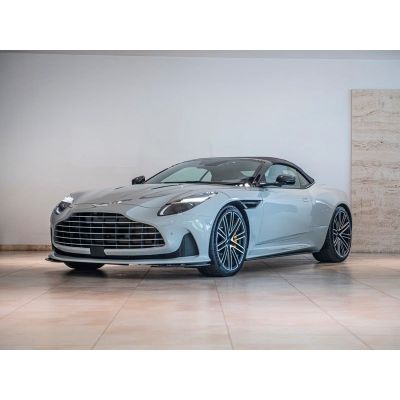 Aston Martin DB12