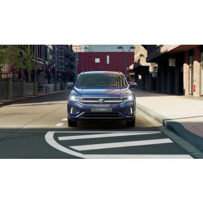 Volkswagen T-Roc R-Line 1.5 TSI NAVI+SITZHZ+ACC+PDC+CARPLAY