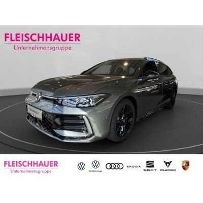 Volkswagen Passat Variant R-Line TDI 150 PS DSG AHK Navi AH