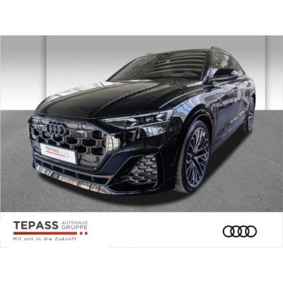 Audi SQ8 4.0 TFSI QUATTRO FAHRWERK BandO AHK PANO
