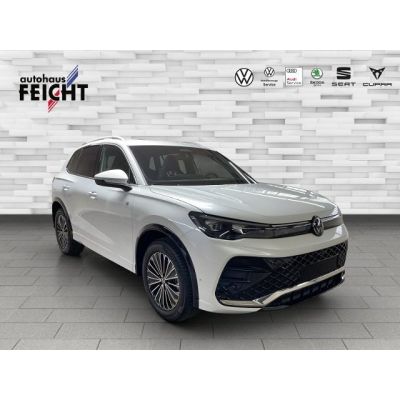 Volkswagen Tiguan 1.5 eTSI R-Line+MATRIX+AHK+HUD+PANO+NAVI