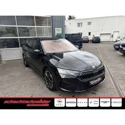 Skoda Octavia Combi 2.0 TSI RS+Pano+AHZV+CANTON