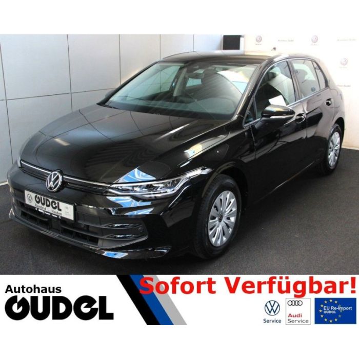 Volkswagen Golf VIII Lim. 1.5 TSI GRA LED AppC. Sitzheizung
