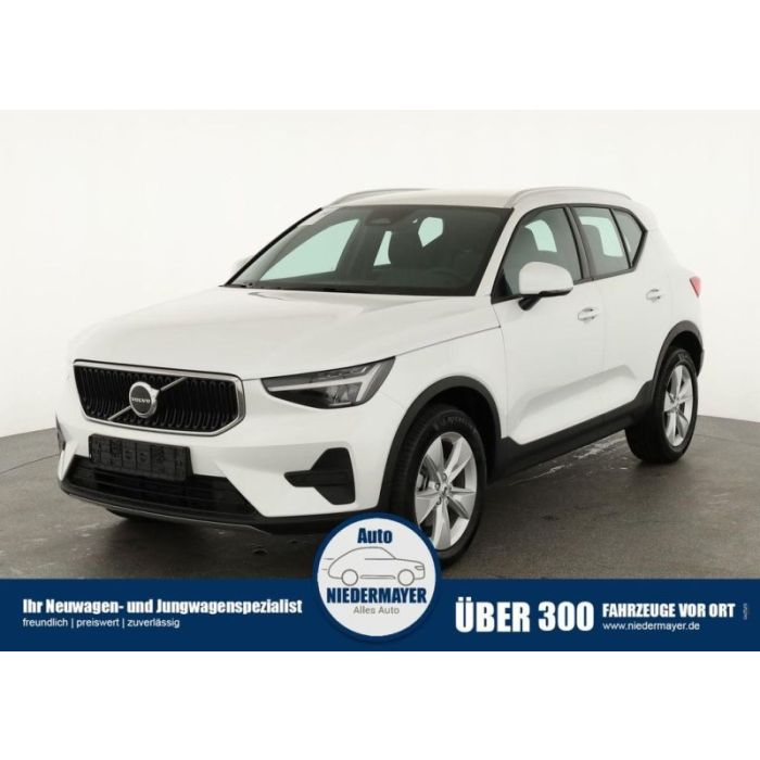 Volvo XC40 B3 Mild-Hybrid Core, Navi, Thors Hammer, Wi