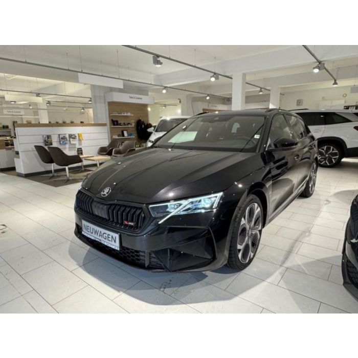 Skoda Octavia Combi RS 2.0 TSI 195kW DSG
