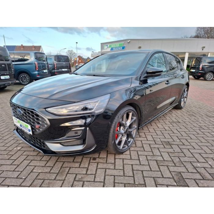 Ford Focus Lim. ST X  5 Jahre  oder 50.000 km