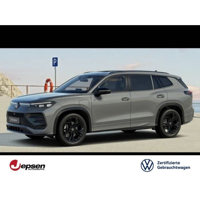 Volkswagen Tayron R-Line 1.5 eHybrid DSG AHK+Pano+Leder+ACC