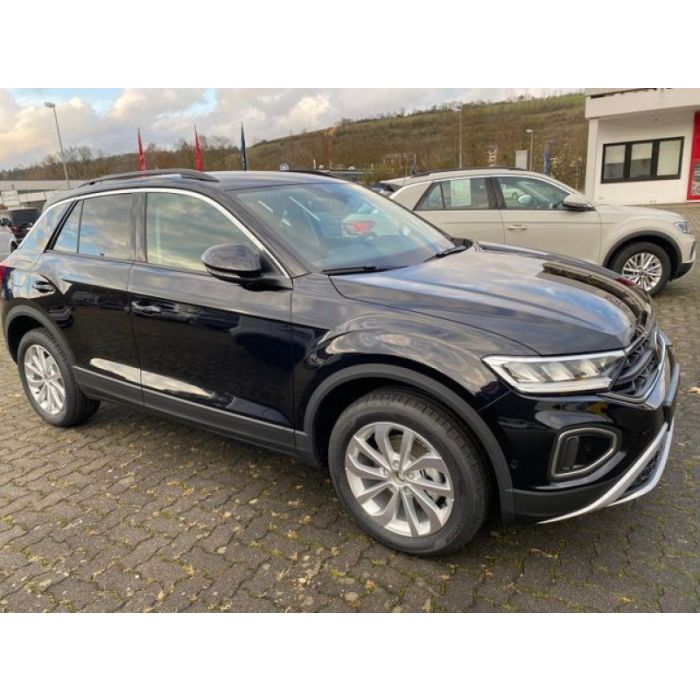 Volkswagen T-Roc 1.5 TSI DSG Life AHK ACC SHZ R2D Clim Kam