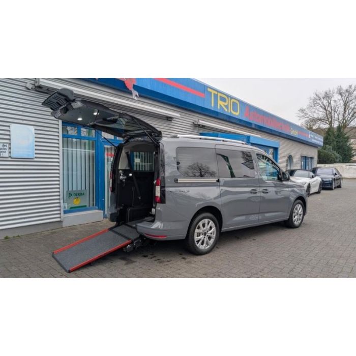 Ford Tourneo Connect Maxi Titanium Behindertengerecht