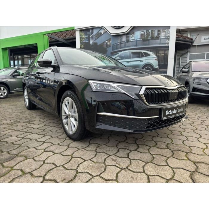 Skoda Octavia Combi 2.0 TDI DSG*Head-Up*360°Cam*Massag