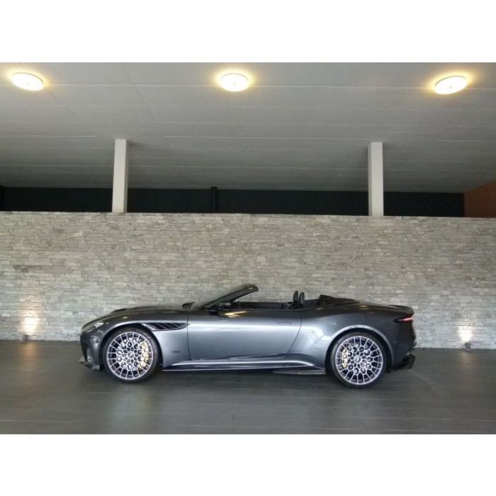 Aston Martin DBS 5.2 V12 Volante 770 Ultimate
