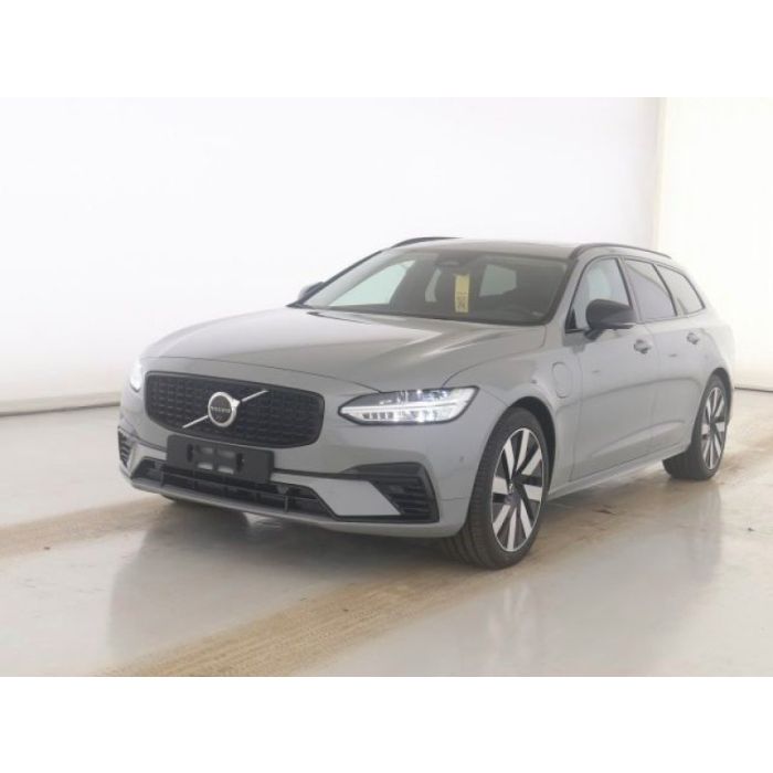 Volvo V90 T6 Plus Dark Plug-In AWD Head-Up Display