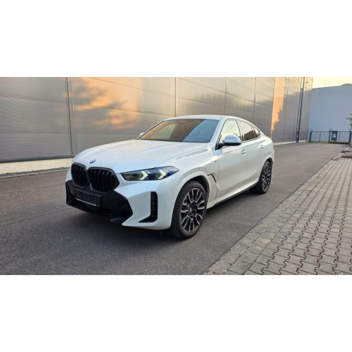 BMW X6 30d Led Leder Pano Hud Luft 360 HandK 21 Carbon