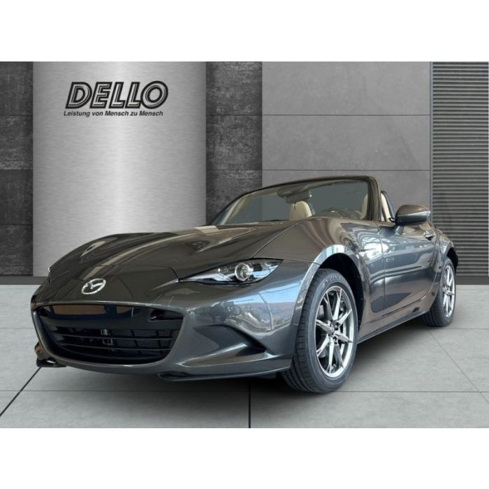 Mazda MX-5 Kazari Bose Soundsy. Apple CarPlay Nappaled