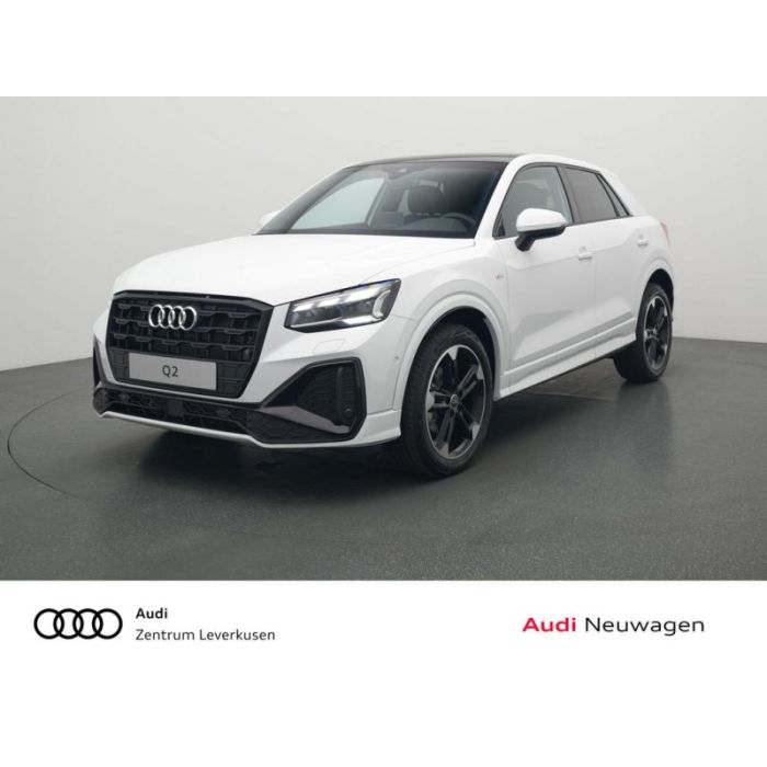 Audi Q2 35 TFSI S line MATRIX AHK PANO KAM NAVI VIRT