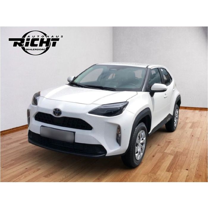 Toyota Yaris Cross Hybrid FWD Business Edition