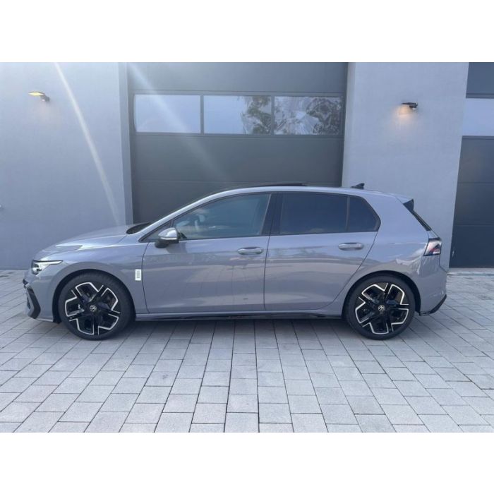 Volkswagen Golf 8,5 Lim. 2.0 TDI 110 kW R-Line Voll