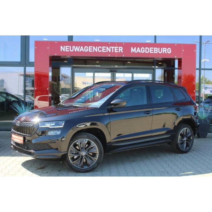 Skoda Karoq Sportline 1.5 TSI DSG*PANO*NAVI*AHK*MATRIX