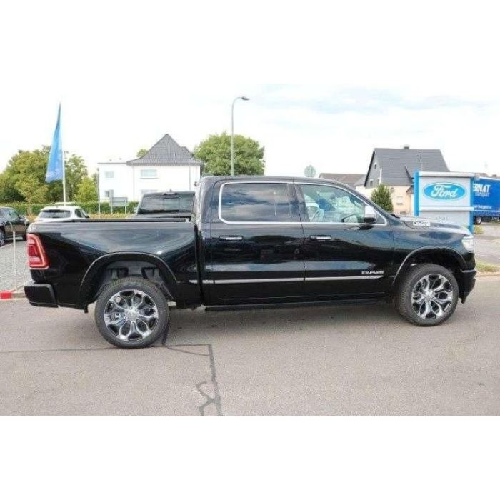 Dodge RAM Limited,5,7l Hemi V8,Crew Cab,2022 Model USA