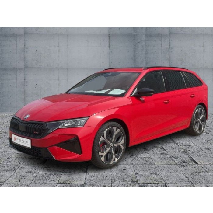 Skoda Octavia Combi RS 2,0 TSI 195 kW DSG PANO DCC AHK