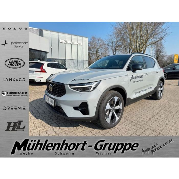 Volvo XC40 B4 B DKG PLUS DARK - Pilot - 360° - AHK -